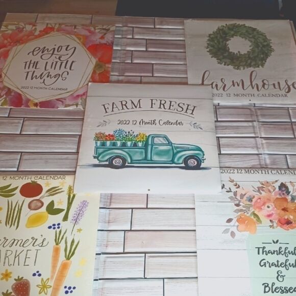farmhouse Calendars 2022 12-Month set of 5. - Picture 1 of 7